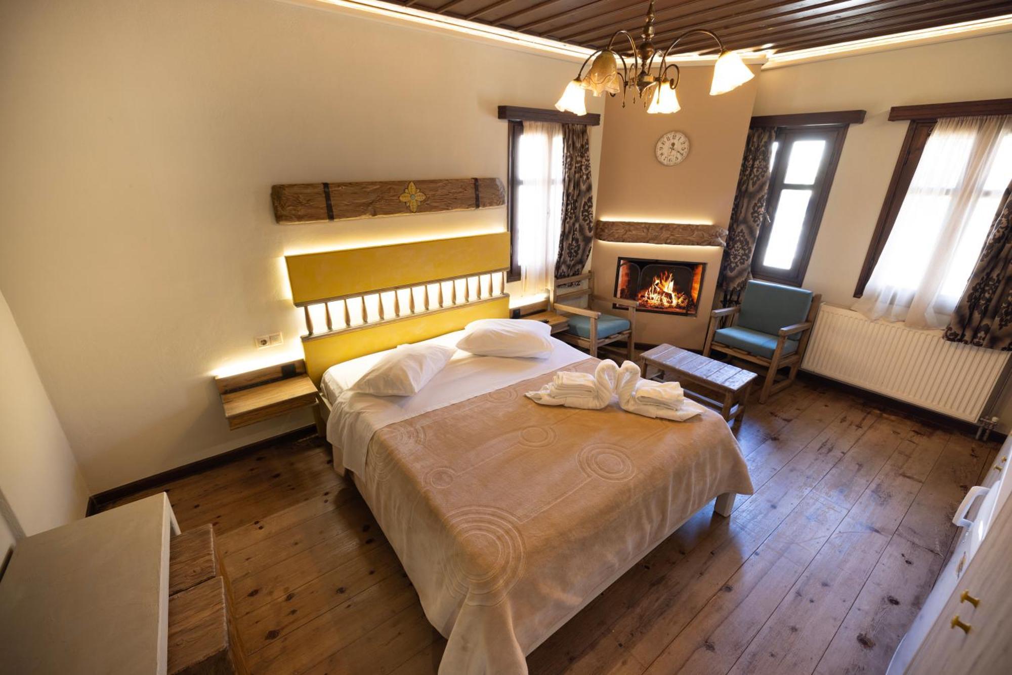 Matzato Aparthotel Monodendri Bagian luar foto